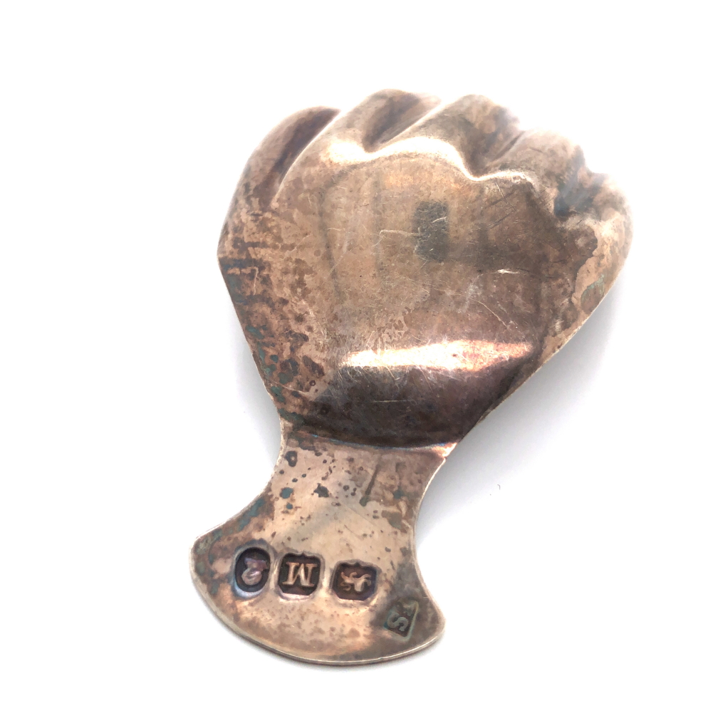 A GEORGIAN HALLMARKED SILVER HAND FORM CADDY SPOON. LENGTH 6.7cms. WEIGHT 8.52grms. - Image 3 of 5