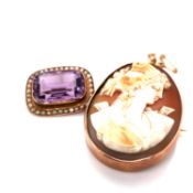 A VINTAGE 9ct HALLMARKED AMETHYST AND SEED PEARL BROOCH, TOGETHER WITH A EARLY 20th CENTURY PORTRAIT