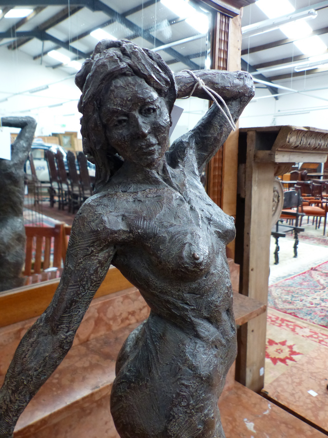 HAMISH MACKIE (B. 1973), A 2015 BRONZE NUDE WITH HER LEFT HAND BEHIND HER HEAD AND HER RIGHT - Image 3 of 5