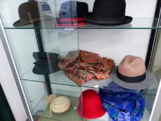 A COLLECTION OF VINTAGE AND LATER LADIES HATS TO INCLUDE GOLDEN GATE, SIMPSON,WILLY'S PARIS,GRAHAM