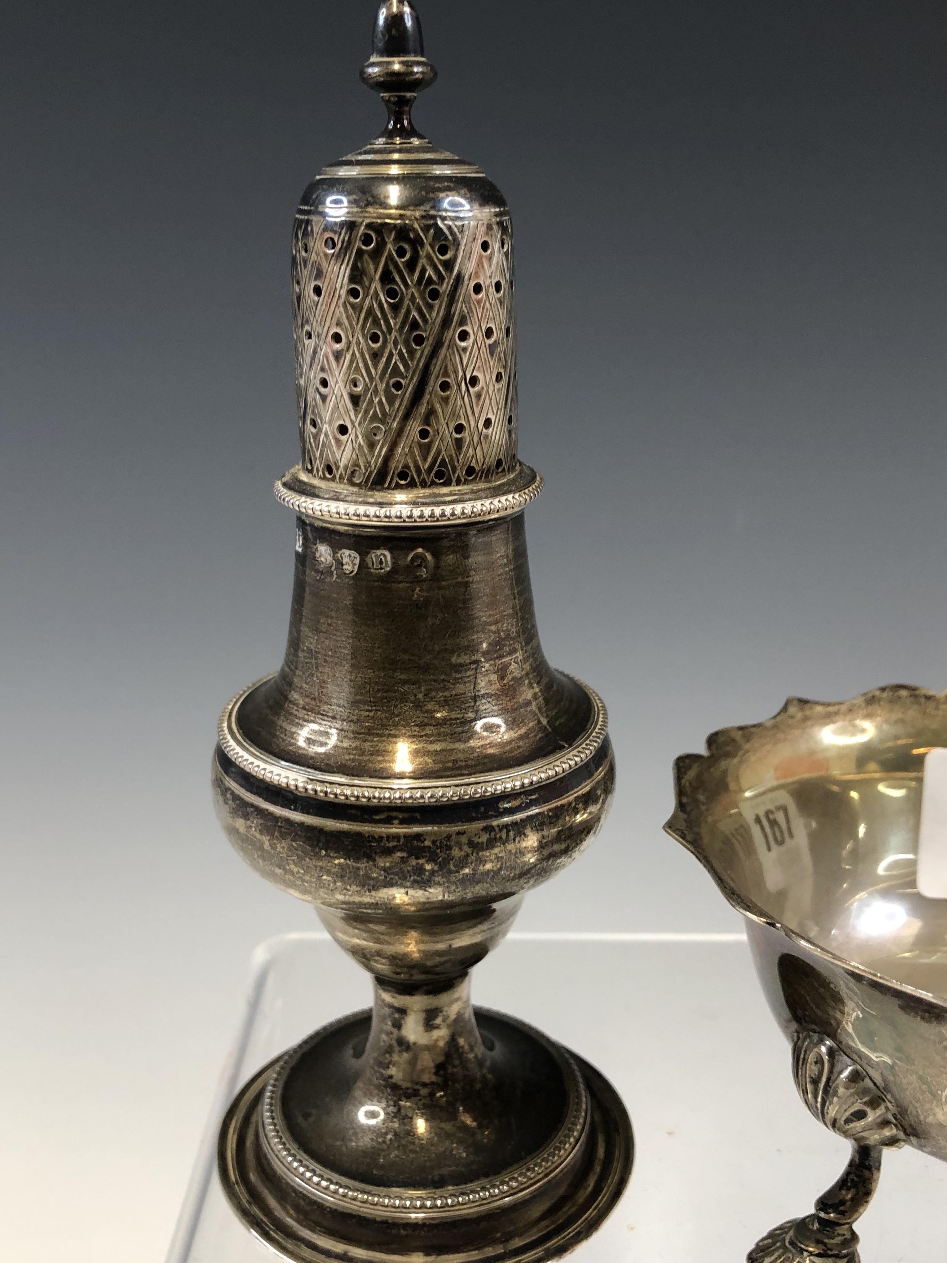 A GEORGE III SILVER CASTER BY S T, LONDON 1788, THE BALUSTER FORM WITH BEADED BANDS. H 14.5cms. - Image 6 of 6