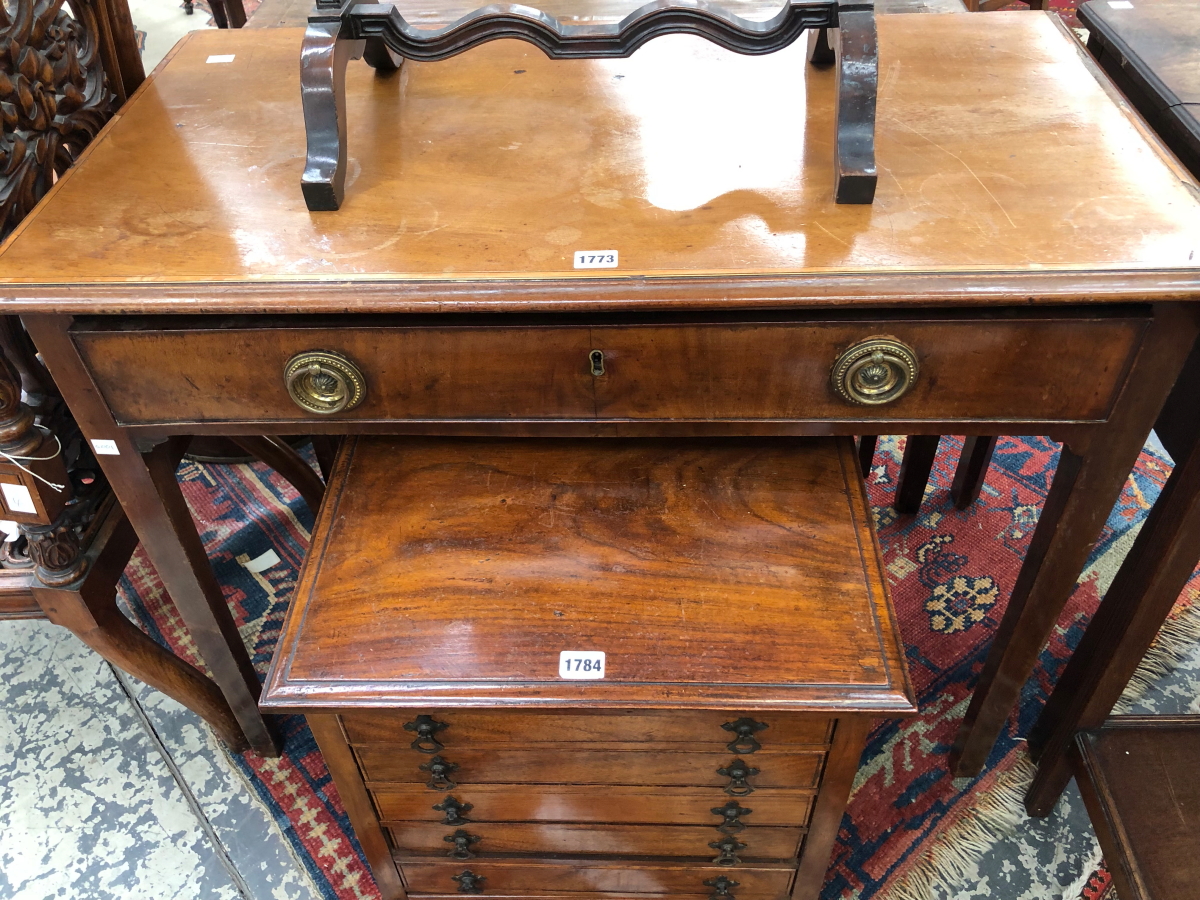 A GEORGIAN MAHOGANY INLAID TABLE WITH A RECTANGULAR TOP OVER A SINGLE DRAWER AND TAPERING SQUARE