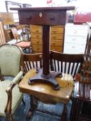 A VICTORIAN MARQUETRIED BURR WALNUT WORK TABLE, THE LIFT UP TOP INLAID WITH ANTHEMION MOTIFS TO EACH