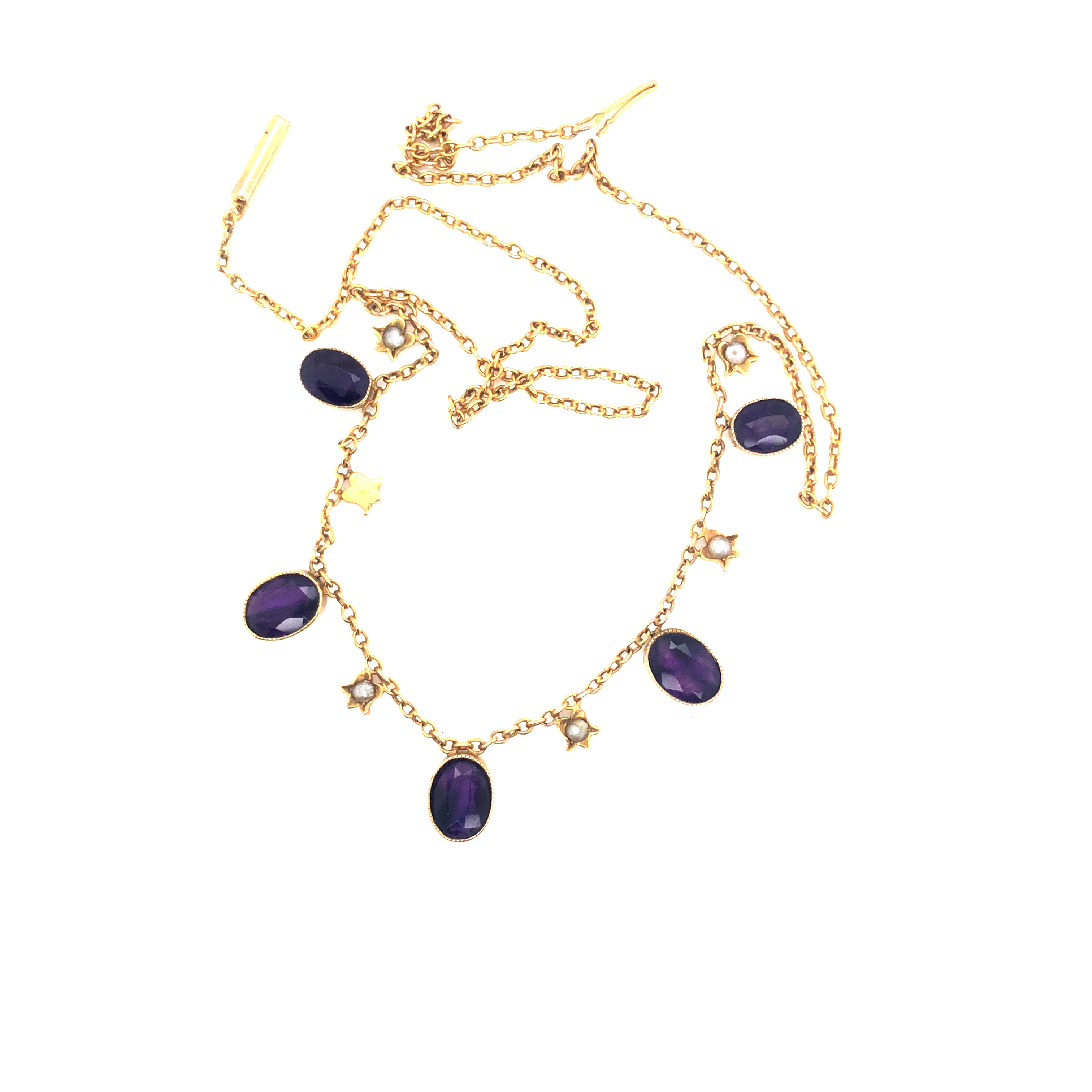 AN ANTIQUE EDWARDIAN AMETHYST AND PEARL GARLAND NECKLACE. UNHALLMARKED AND ASSESSED AS 9ct GOLD. - Image 3 of 3