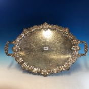 A LARGE VINTAGE SILVER PLATED DRINKS TRAY OF GEORGIAN DESIGN WITH ENGRAVED DECORATION