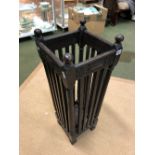 AN EARLY 20TH CENTURY OAK STICK STAND WITH SLATTED SIDES
