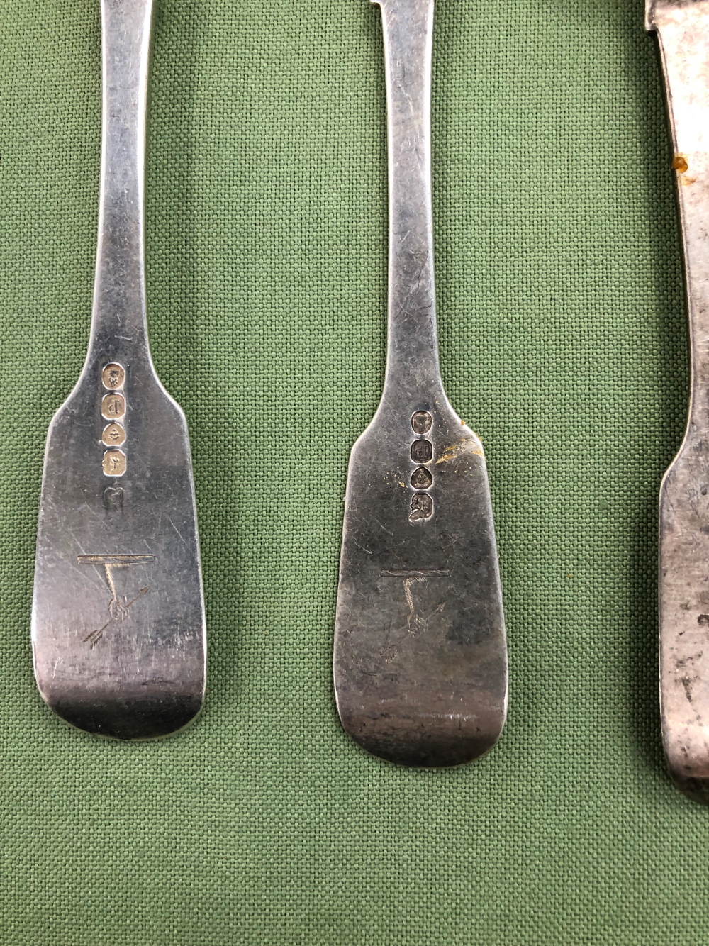 THREE HALLMARKED SILVER TABLE FORKS , LONDON 1830, A DESERT SPOON C. 1780, TWO CONTINENTAL FORKS , - Image 7 of 8