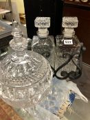 A COLLECTION OF GLASS AND ELECTROPLATE, TO INCLUDE: SALTS, DECANTERS, A BRUSH AND COMB SET AND