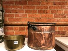 A VICTORIAN BRASS SMALL JAM PAN AND AN ANTIQUE COPPER COAL BUCKET