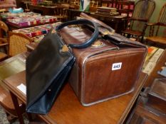 A LEATHER LADIES DRESSING CASE AND A HANDBAG.