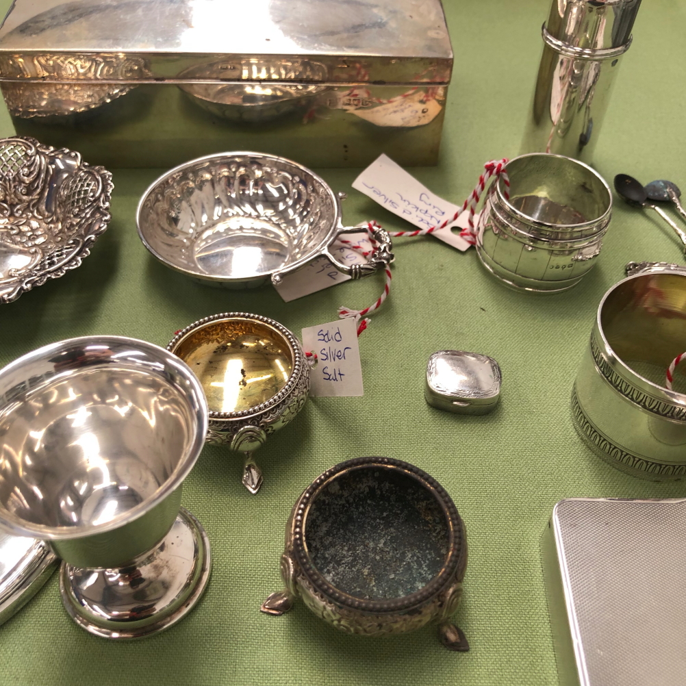 A HALLMAKED SILVER CASE, A SILVER WINE TASTER, NAPKIN RINGS, WINE LABEL, A LARGE SILVER CIGARETTE - Image 3 of 4