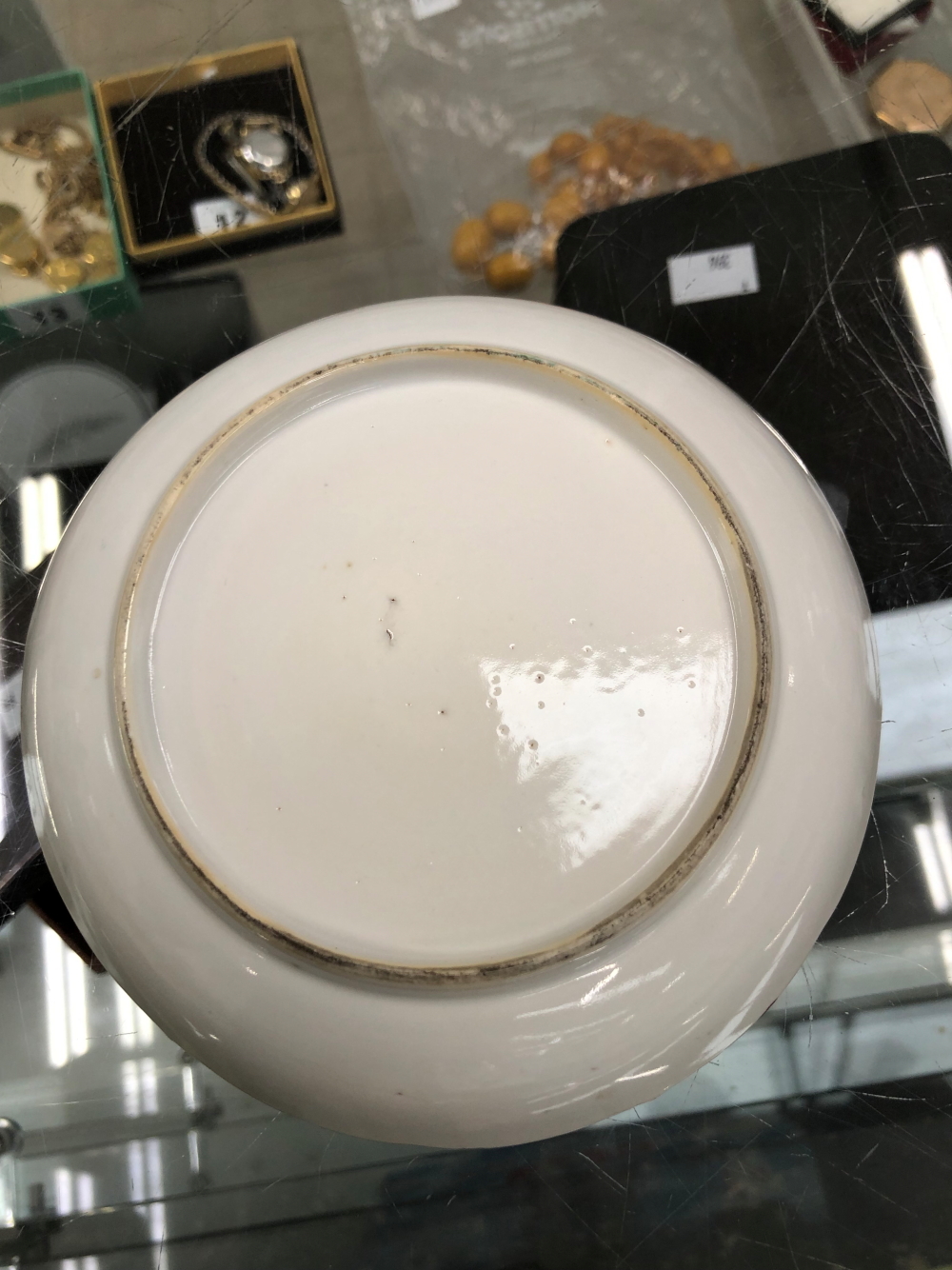 A CHINESE EXPORT TEA BOWL AND SAUCER - Image 6 of 6