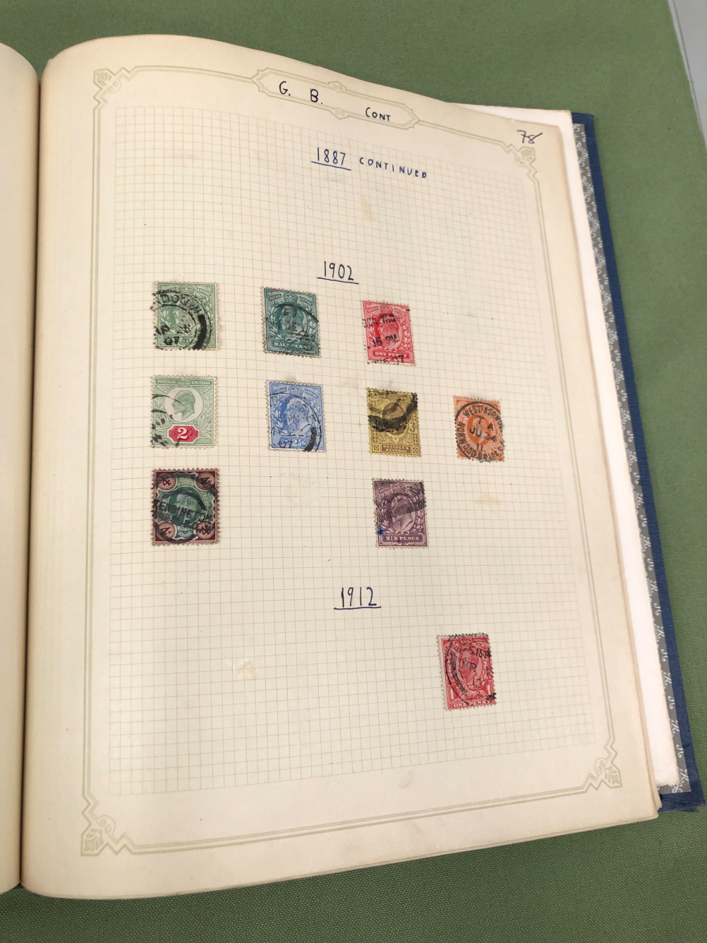 A COLLECTION OF WORLD STAMPS IN STOCK BOOKS AND ALBUMS. - Image 4 of 5