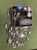 A SMALL COLLECTION OF SILVER MOUNTED DRESSING TABE JARS, TOGETHER WITH VARIOUS SILVER TEA SPOONS