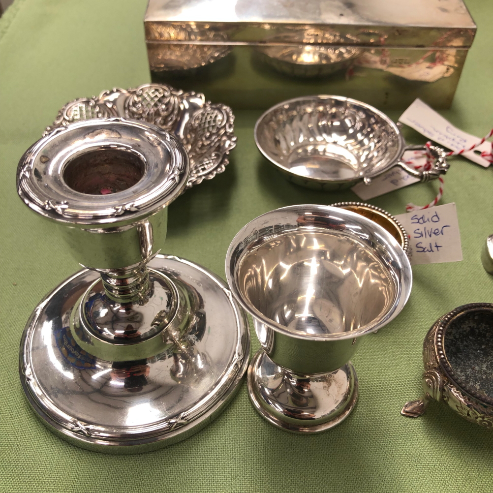 A HALLMAKED SILVER CASE, A SILVER WINE TASTER, NAPKIN RINGS, WINE LABEL, A LARGE SILVER CIGARETTE - Image 2 of 4