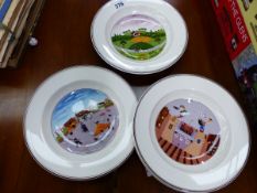 A SET OF FOUR VILLEROY & BOCH COUNTRY COLLECTION DESIGNER NAIF BOWLS.