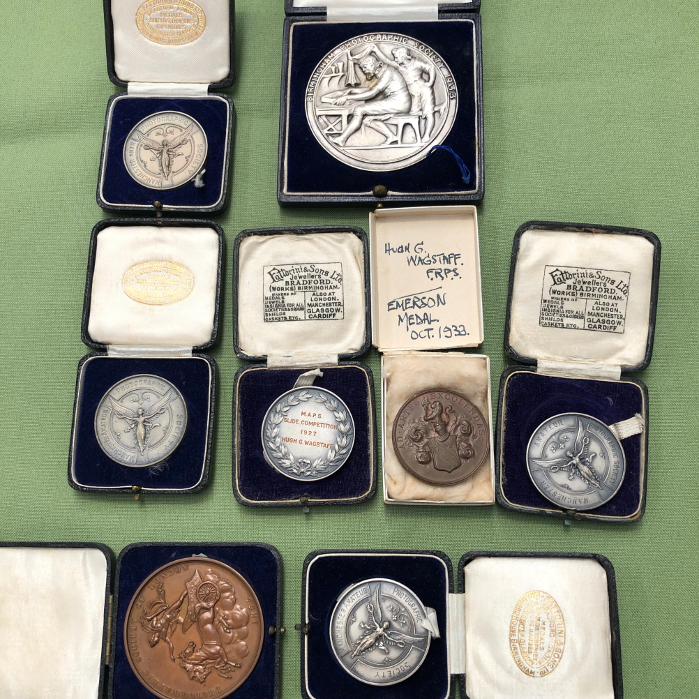 A COLLECTION OF MEDALLIONS PERTAINING TO PHOTOGRAPHIC SOCIETY, INCLUDING A LARGE PRINCE ALBERT