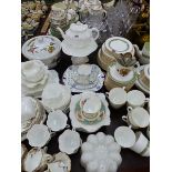 A ROYAL DOULTON RONDELAY PART TEA AND DINNER SERVICE, A SPODE CHINESE ROSE PART DINNER SERVICE, SHE