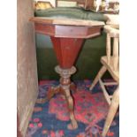 A VICTORIAN MARQUETRIED ROSE WOOD WORK TABLE, THE OCTAGONAL HINGED LID INLAID WITH A CHESS BOARD AND