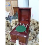 A BARNETT SAMUEL MAHOGANY CASED DUCLEPHONE TABLE TOP WIND UP GRAMOPHONE