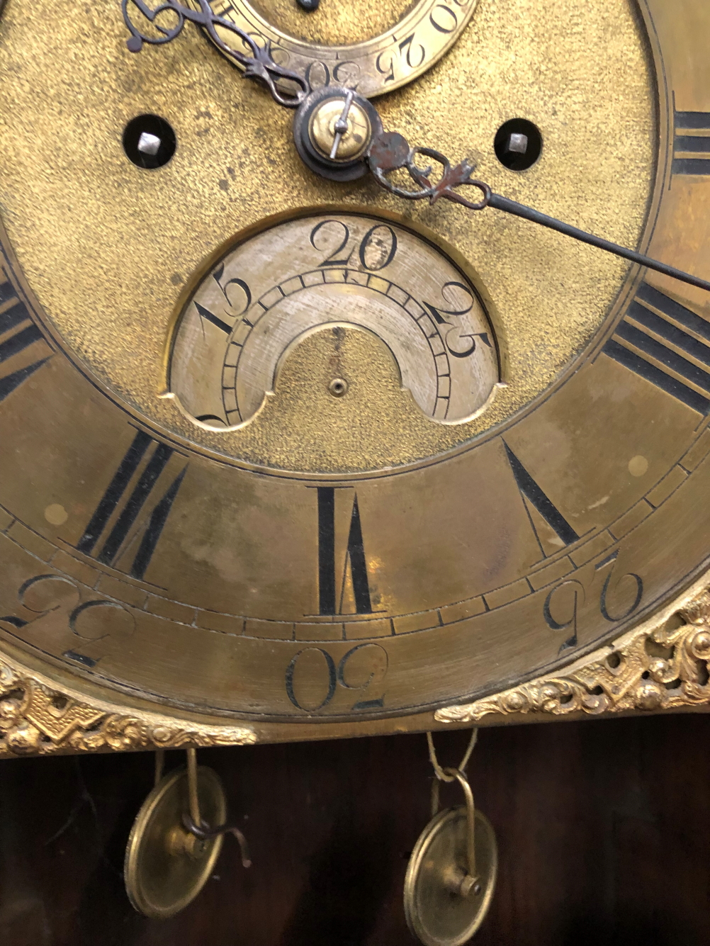 BENJAMIN FIELDROUSE, LEOMINSTER, A MAHOGANY LONG CASED CLOCK, THE BRASS ARCHED DIAL WITH - Image 17 of 24