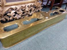 A ANTIQUE POLISHED BRASS HEARTH FENDER W 120 cm's