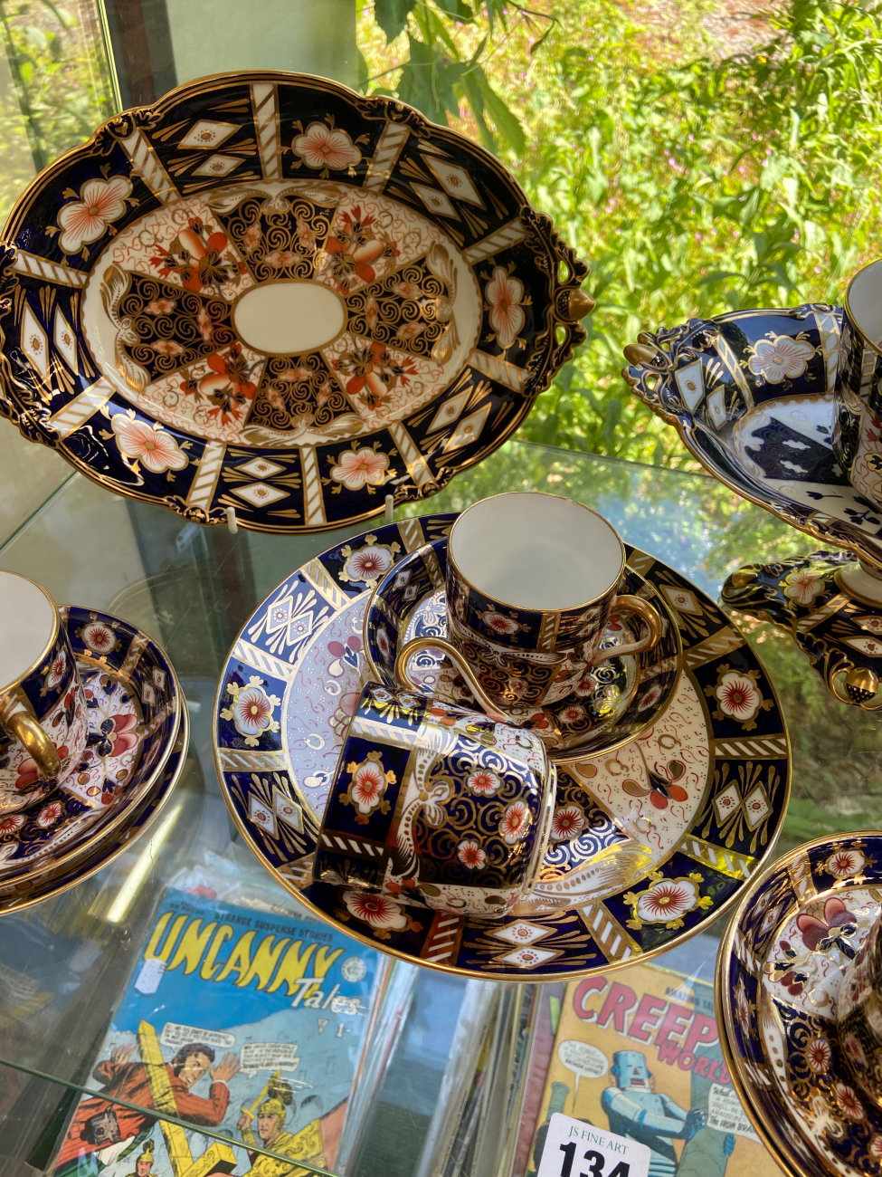 A COLLECTION OF ROYAL CROWN DERBY OLD IMARI PATTERN, TOGETHER WITH POINTONS ENGLAND SIMILAR - Image 5 of 6