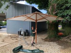 A VERY LARGE WHITE COLONIAL SHADE GARDEN PARASOL 3.75M SQUARE.