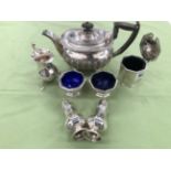 A HALLMARKED SILVER TEAPOT, CREAMER, CONDIMENTS, MUSTARD ETC GROSS WEIGHT 946.3grms