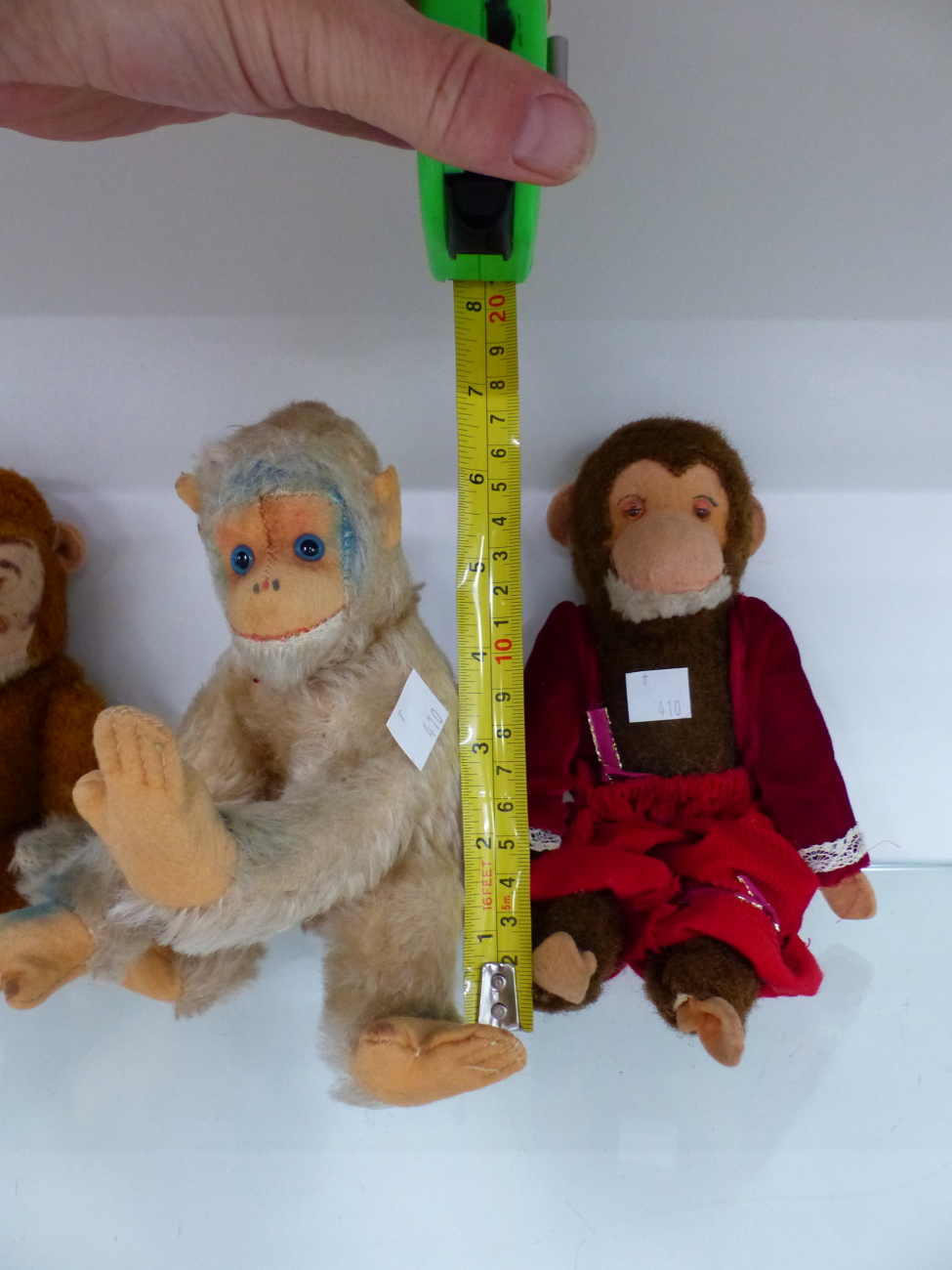 FOUR CHIMPANZEE VINTAGE TOYS - Image 2 of 24