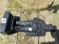 A CAST IRON DOORSTOP OF WINSTON CHURCHILL