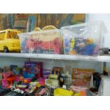 A LARGE COLLECTION OF BARBIE AND SINDY DOLLS AND ACCESSORIES.