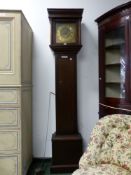 AN EARLY COUNTRY OAK TALL CASED CLOCK WITH BRASS FACE LABELED BRADSHAW LONDON. H 201cms