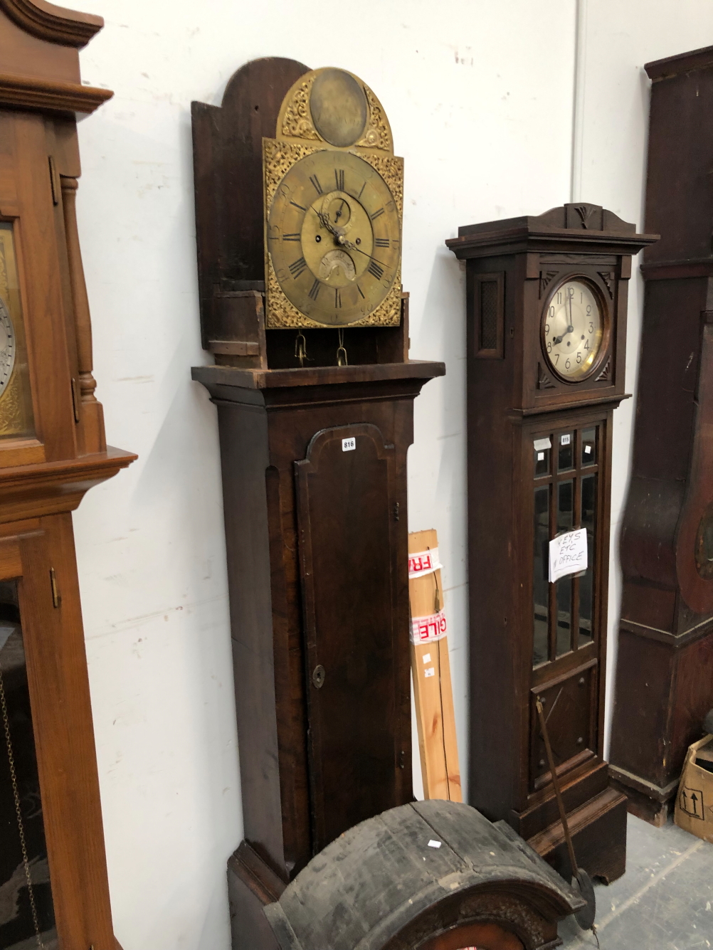 BENJAMIN FIELDROUSE, LEOMINSTER, A MAHOGANY LONG CASED CLOCK, THE BRASS ARCHED DIAL WITH - Image 6 of 24