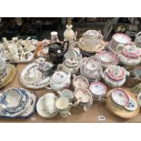 ANTIQUE AND LATER PART DINNER AND TEA SERVICES, AND OTHER DECORATIVE CHINA WARE TO INCLUDE FORTNUM