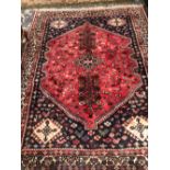 A PERSIAN SHIRAZ RUG 220 x 165 cm's