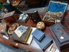 A COLLECTION OF TREEN VARIOUS BOXES INCLUDING TEA CADDIES, WORK BOXES ETC, SOME WITH CONTENTS,