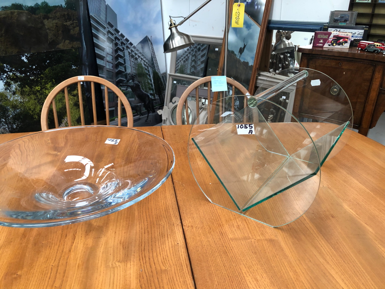 A KENNETH TURNER GLASS BOWL AND A GLASS MAGAZINE RACK - Image 3 of 5