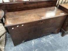 AN ANTIQUE OAK BLANKET BOX H 59 x W 116 x D 42 cm's