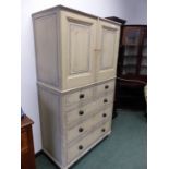 A 19TH CENTURY PINE COUNTRY MADE CABINET WITH PAINTED DECORATION, CUPBOARD SECTION ABOVE BASE OF