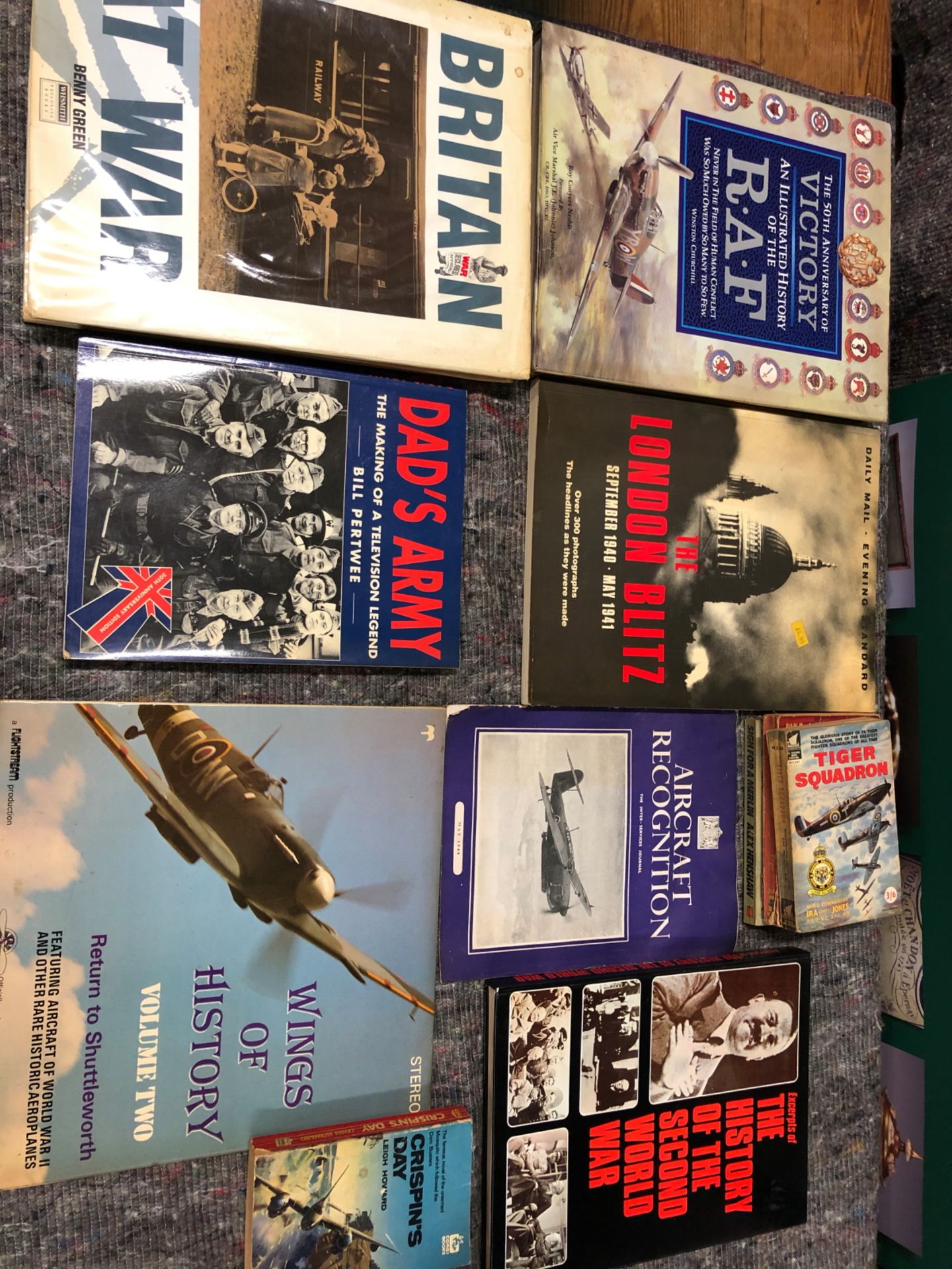 THE DOUG CUTHBERTSON COLLECTION- BOOKS. A COLLECTION OF AVIATION AND MILITARY REFERENCE BOOKS - Image 3 of 3