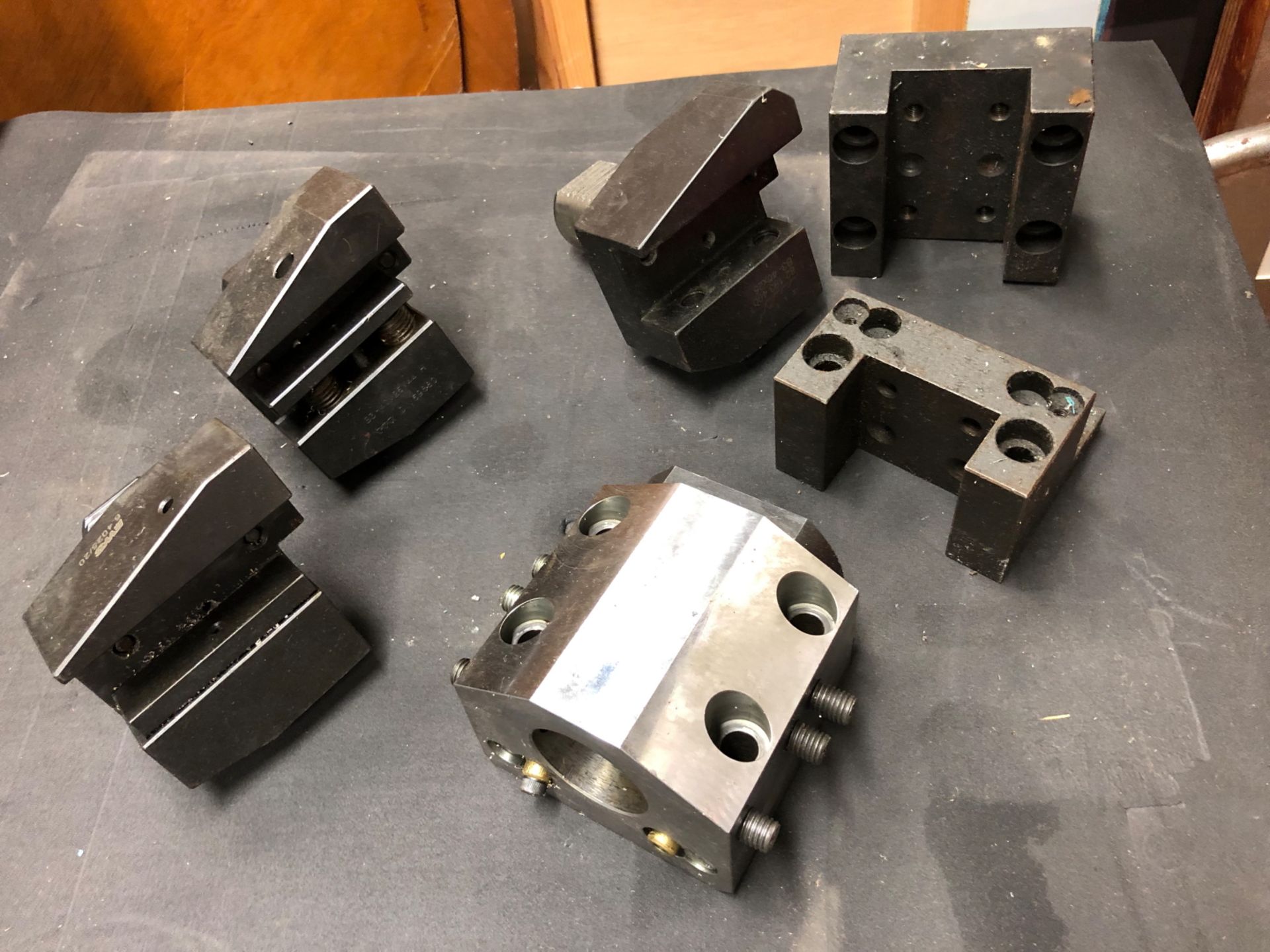 6 VARIOUS CNC TOOL HOLDERS.