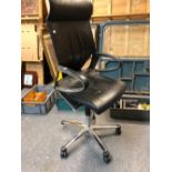 A WILKHAHN OFFICE CHAIR