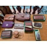 A COLLECTION OF BAGS AND PURSES TO INCLUDE TONT POROTTI, THE BRIDGE, VISCONTI ETC (10)