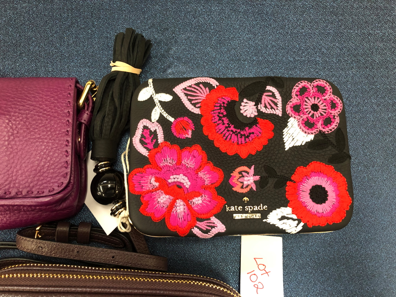 A COACH CROSS BODY POUCH BAG, TOGETHER WITH A TED BAKER BAG AND A KATE SPADE CLUTCH, ALL WITH DUST - Image 4 of 5
