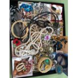 PREDOMINANTLY VINTAGE COSTUME JEWELLERY, INCLUDING PASTE SET PIECES, A SILVER BANJO BROOCH, CARVED