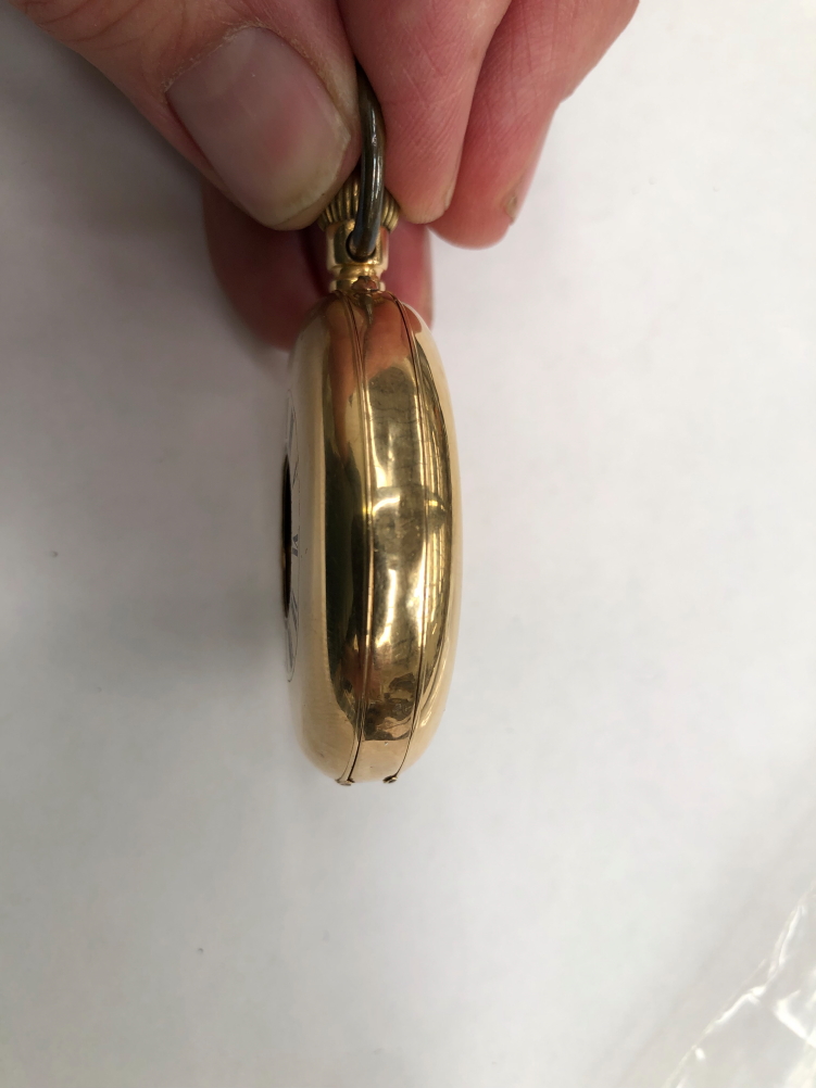 A CONTINENTAL 18ct STAMPED HALF HUNTER POCKET WATCH, ASSESSED AS 18ct GOLD, MONOGRAM ENGRAVED TO THE - Image 6 of 10