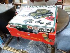 A VINTAGE MECCANO ART CONSTRUCTION SET TOGETHER WITH VARIOUS CORGI CLASSIC BUSES.