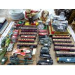 TRIANG AND MAINLINE 00 GUAGE CARRIAGES, LOCOMOTIVES AND ROLLING STOCK, JAMES BOND DIE CAST CARS,