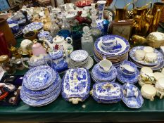 SPODES ITALIAN WARES, WORCESTER AND OTHER WILLOW PATTERN, DECANTERS, BRASS WARE, A CLOCK AND COINS